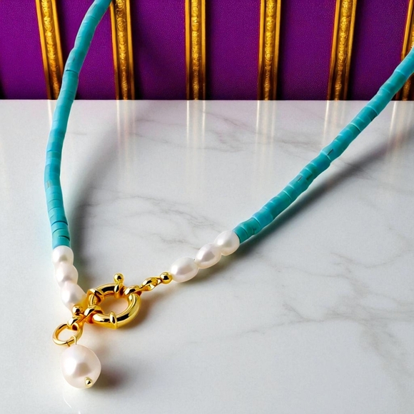 🆕Turquoise & Freshwater Pearls Beaded Necklace | 14K Gold Accents | Trendy Chic - Picture 3 of 13